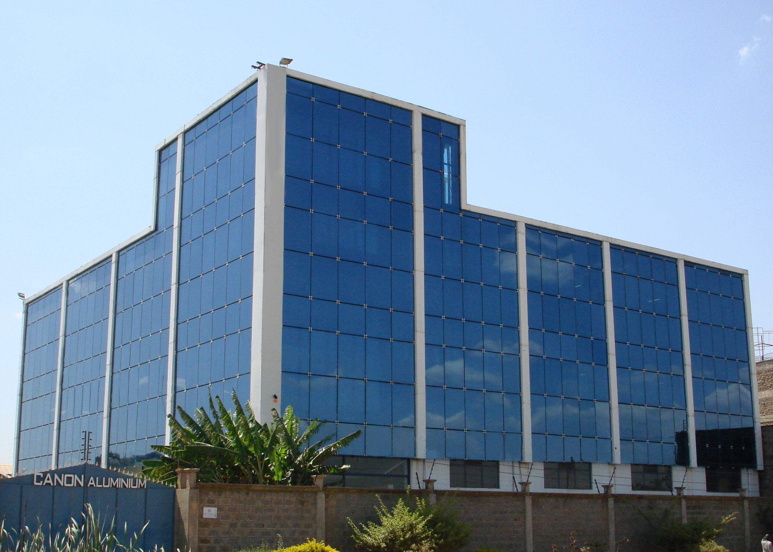 1. Canon Aluminium Office